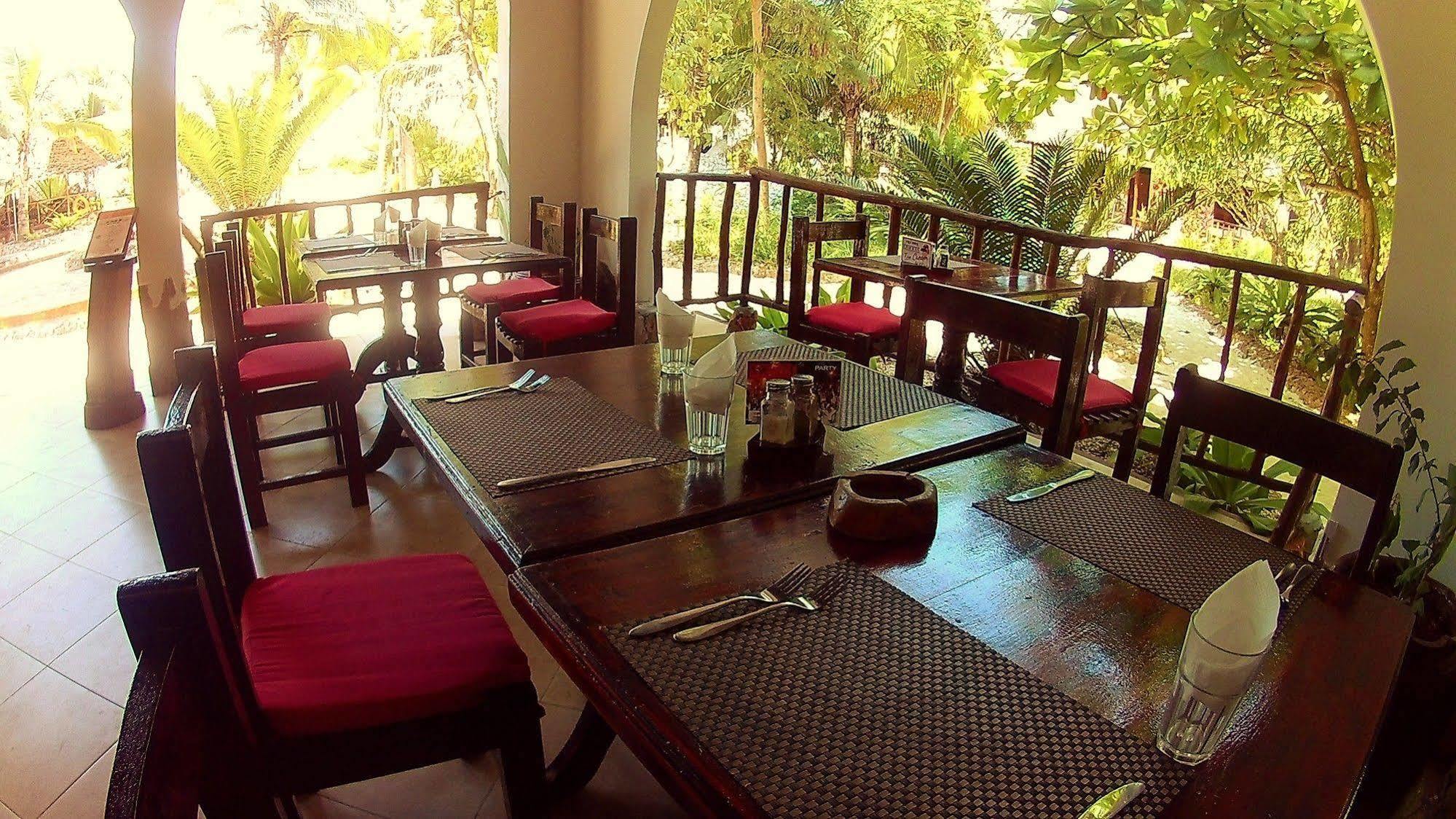 Waikiki Resort Pwani Mchangani Bagian luar foto